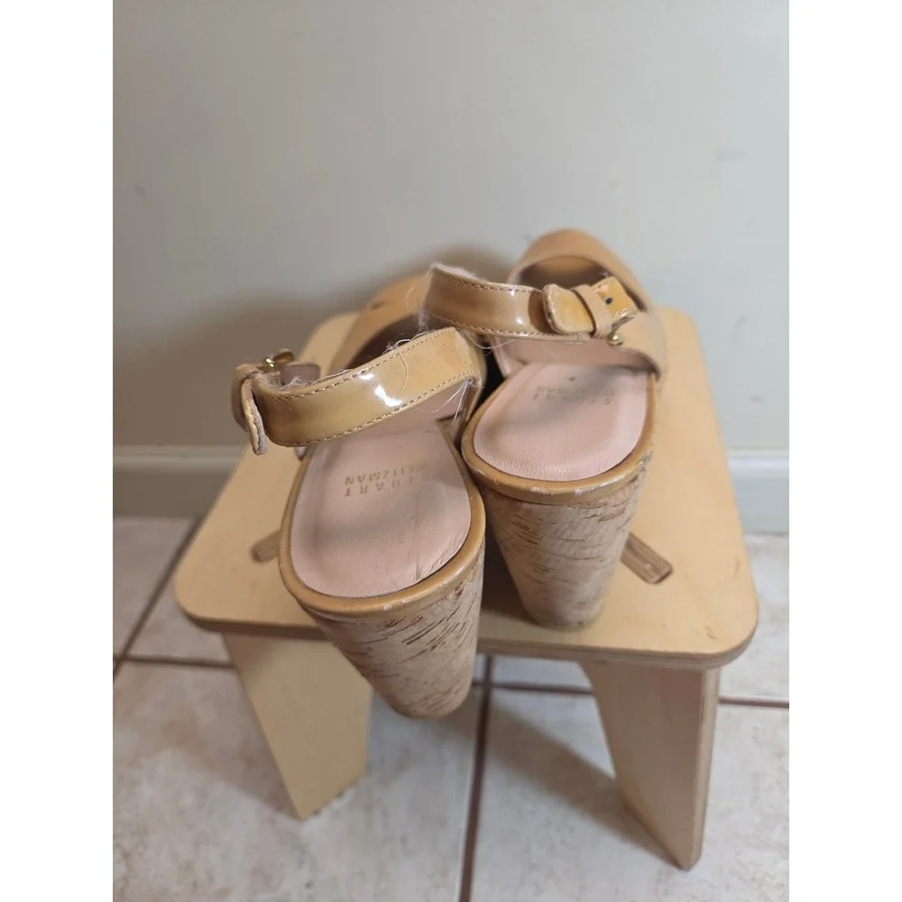 Stuart Weitzman Tan Patent Leather Cork Wedge Peep Toe Slingback Sandals 8.5 M